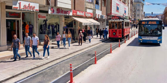 Metreyi ve tartıyı elinize alıp hemen kontrol edin: İşte Türkiye’nin boy ve kilo ortalaması