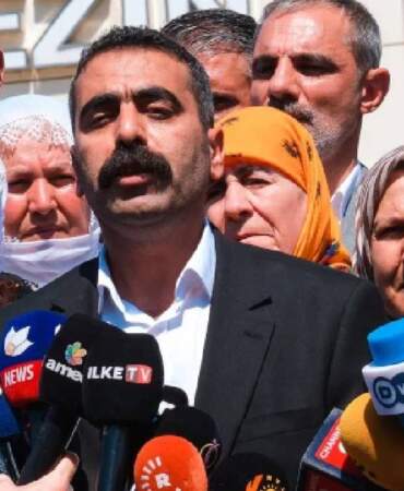 Diyarbakır Büyükşehir Belediye Eş Başkanı Doğan Hatun istifa etti