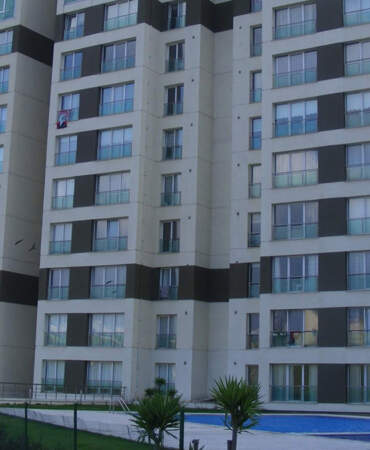 İstanbul’da 268 dairelik sitede 22 milyon liralık vurgun: Paralar yasa dışı bahiste harcandı