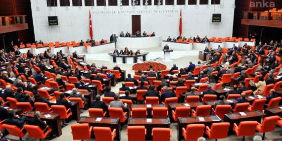 CHP’den en düşük emekli aylığı düzenlemesine muhalefet şerhi: “Bu düzenleme bir zam değildir”