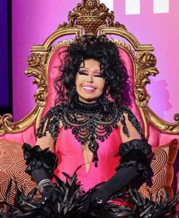 3 yıllık ikna süreci mutlu sonla bitti: Diva Bülent Ersoy’un hayatı film oluyor!