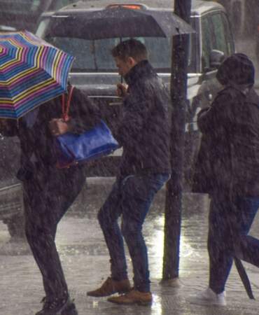 İstanbul’da yağmur bugün başlıyor: Sıcaklıklar 8 derece düşecek! Trakya, Karadeniz ve İç Anadolu’da sel riski
