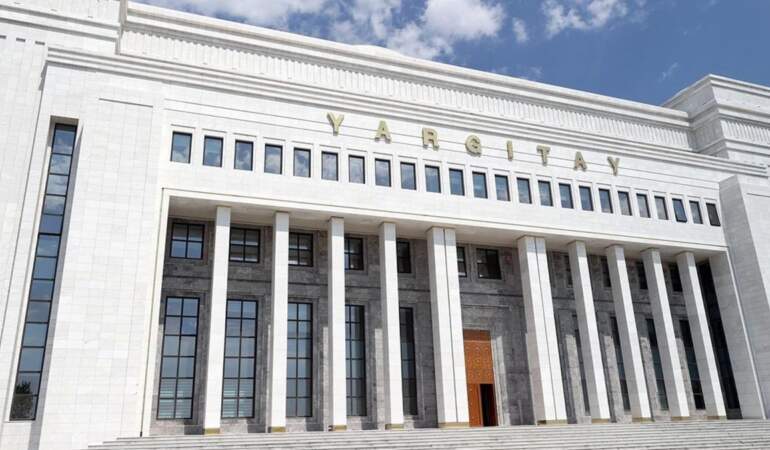 Yargıtay’dan banka işlemlerinde kritik karar: İşlem ücretlerini müşteri ödeyecek