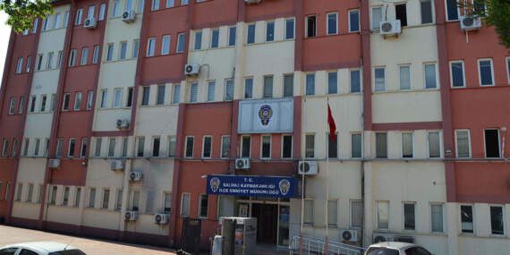 Koruma kararı hayatını kurtaramadı: Eşi tarafından bıçaklanan kadın hayatını kaybetti