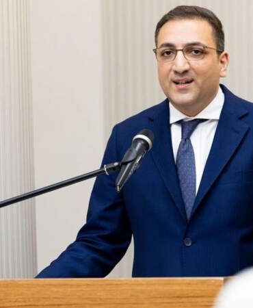 Balçova Belediye Başkanı Onur Yiğit’in ev hapsi kaldırıldı