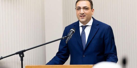 Balçova Belediye Başkanı Onur Yiğit’in ev hapsi kaldırıldı