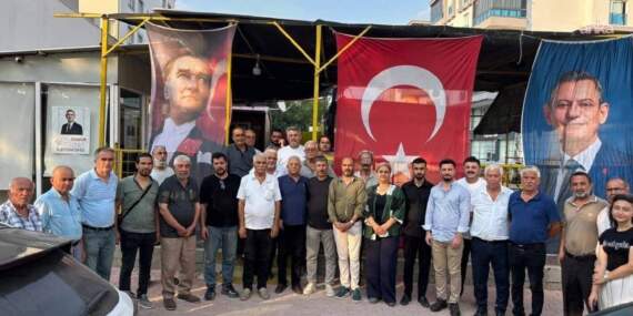 CHP Osmaniye Merkez İlçe Yönetimi toplu istifa etti