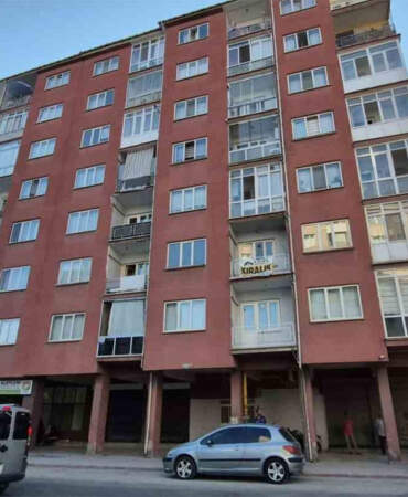 Eskişehir’de acı olay! Eşi tatile giden adam evde ölü bulundu