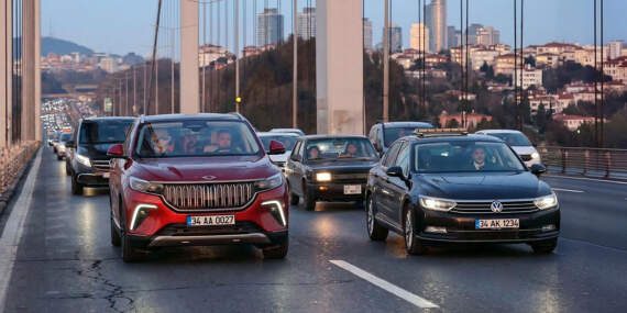 Bir zamanlar parmakla gösteriliyordu: Şimdi yollarda yüz binleri aşarak rekora koşuyor