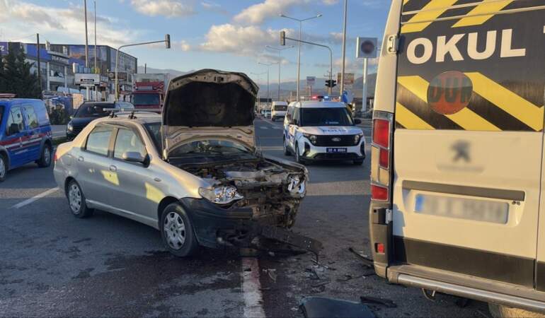 Trafik kazalarında yeni dönem: Alo 193 Ortak Hasar İhbar Merkezi (OHİM) kuruldu: Hangi işlemler yapılacak?