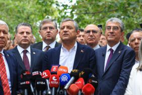 Yeni Parti için ilk konuşmayı Hacı Bayram Veli Camii’nde yaptı: Yolumuz iktidar yoludur
