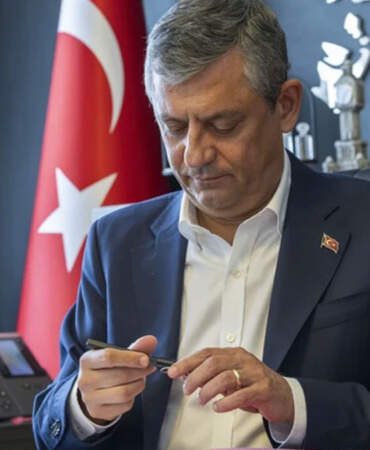 Yeni Parti dünya basınında: Erdoğan’a rakip
