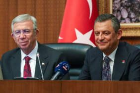 Mansur Yavaş’tan Özel’e Yeni Parti tebriği