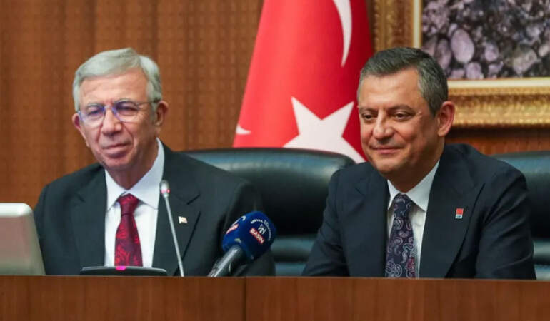 Mansur Yavaş’tan Özel’e Yeni Parti tebriği