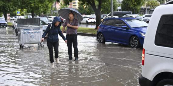 Meteoroloji’den 35 il için “sarı” ve “turuncu” alarm: Yağış miktarı 100 kilograma kadar ulaşabilir