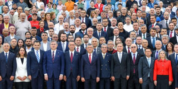 İşte Özgür Özel’in A Takımı: YENİ Parti’nin MYK’sı açıklandı