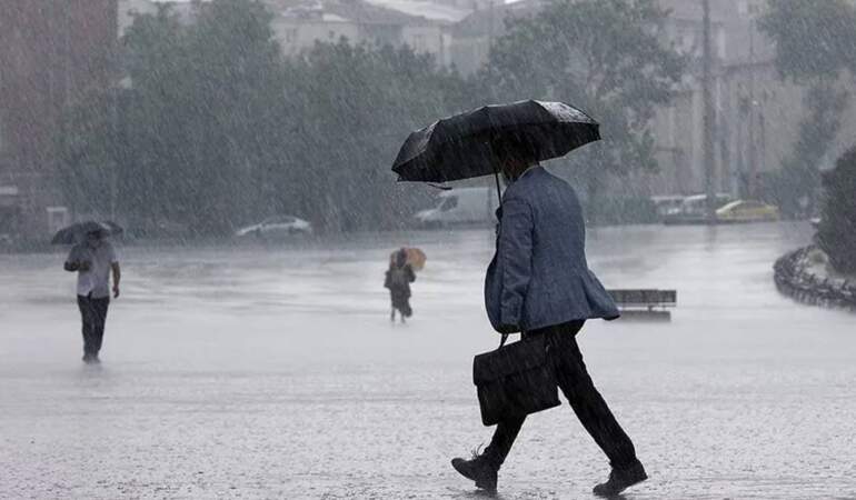 Doğu Karadeniz’in doğusu için gök gürültülü sağanak uyarısı