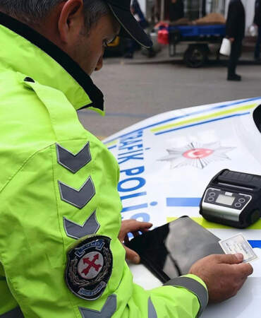 Saniyeler içinde ehliyetinizden olabilirsiniz: Trafikte sıfır tolerans dönemi başlıyor