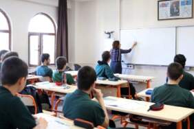 Öğretmenlerden ikinci yabancı dil çağrısı: Almanca yeniden ortak ders olsun