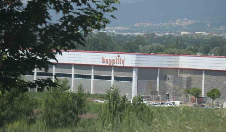 Beypiliç kesimhanesinde ilaçlama sonrası 34 işçi hastaneye kaldırıldı