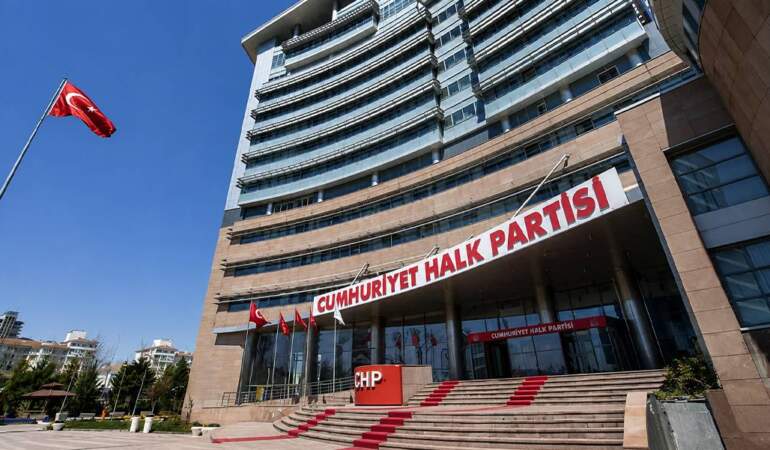 264 eski milletvekili CHP’den istifa etti