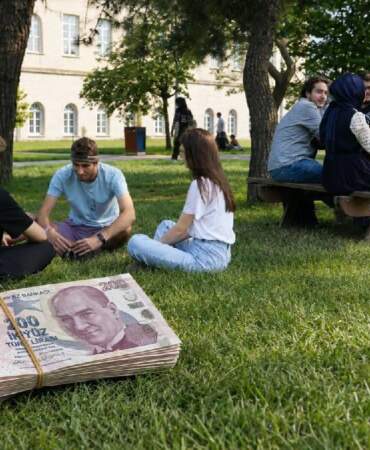 Yıldız Teknik’ten derece öğrencilerine rekor burs: İlk yıl desteği 617 bin TL’ye ulaşıyor