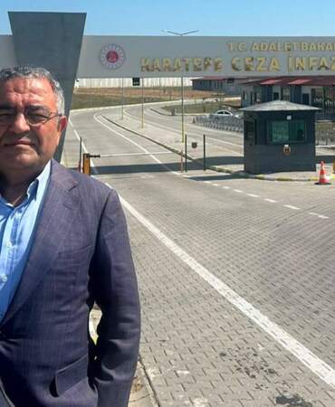 Sezgin Tanrıkulu, Deniz Göktaş ve Mehmet Pehlivan’ı cezaevinde ziyaret etti