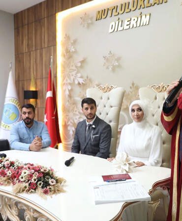 Yuva kuracak gençlere kolaylık: 4 bin çift ücretsiz evlendi
