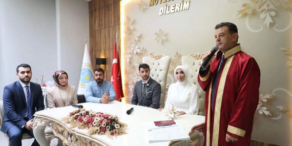 Yuva kuracak gençlere kolaylık: 4 bin çift ücretsiz evlendi