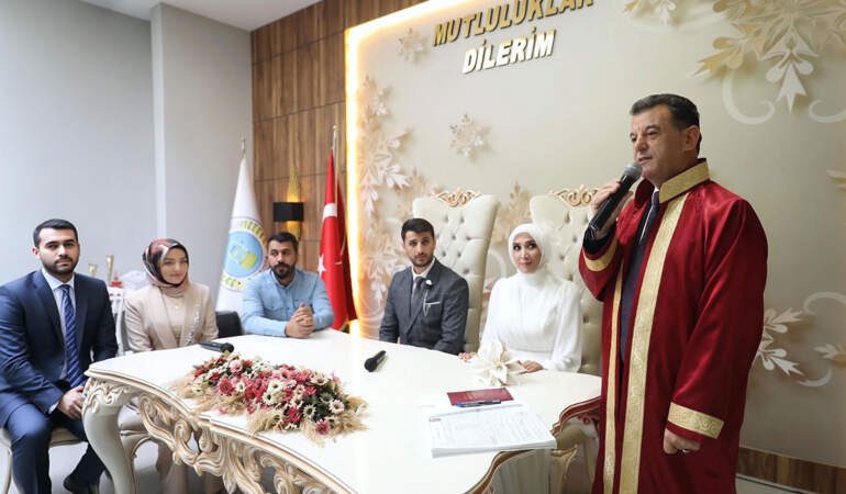 Yuva kuracak gençlere kolaylık: 4 bin çift ücretsiz evlendi