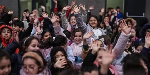 Veliler ve öğrenciler dikkat! MEB yeni yönetmeliği açıkladı: Belirlenen kurallara uymayanlar belge alamayacak