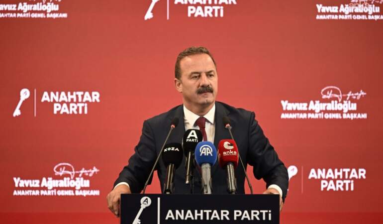 Ağıralioğlu’ndan iktidara: Keşke keyfilikle değil devlet terbiyesiyle ahbap olsaydınız