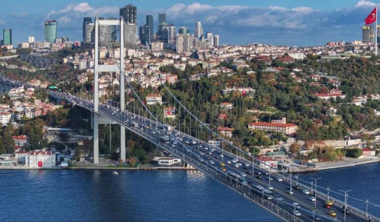 Bloomberg: Meridiam, Boğaz köprüleri ihalesine hazırlanıyor