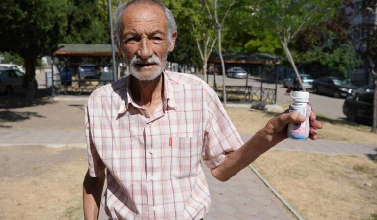 34 yıldır su içemeyen yaşlı adam, 10 gündür yemek de yiyemiyor