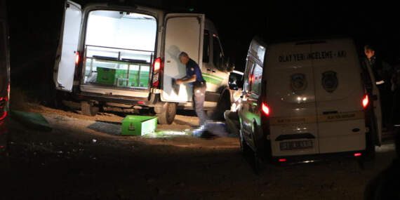 Adana’da Kanlı Gece: Silahlı Saldırıda Biri Kadın 3 Kişi Öldürüldü