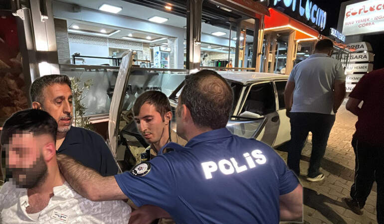 Alkollü Sürücü Kaza Yaptı, Akrabaları Ortalığı Birbirine Kattı: 12 Kişi Gözaltında