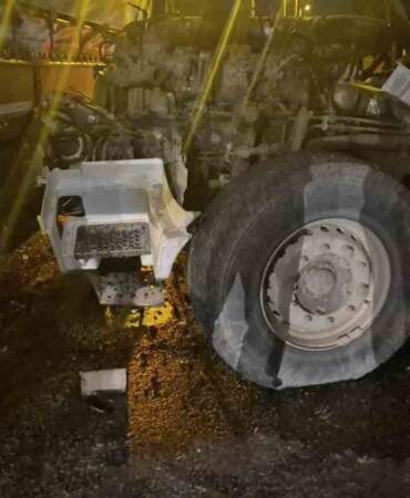 Sincan’da Hafriyat Kamyonu Tıra Çarptı