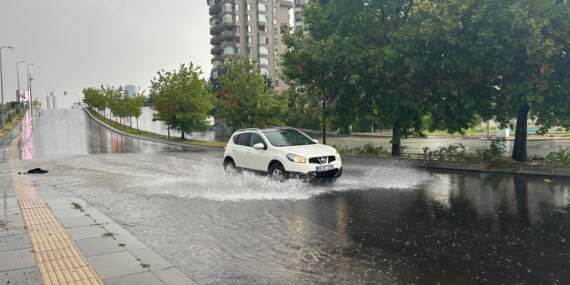 Ankara’da Sağanak Yağış