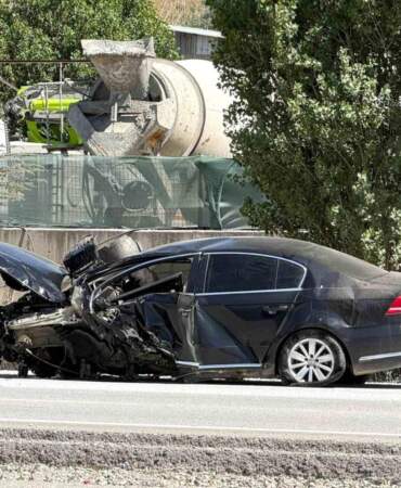 Mamak’ta Trafik Kazası: 3 Yaralı