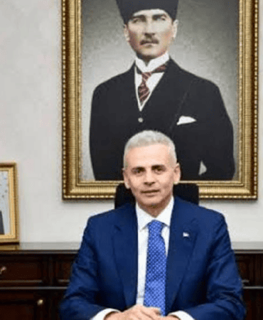 Ardahan Valisi Değişti