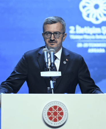 Burhanettin Duran, İletişim Şurası’nın Sonuç Bildirgesi’ni Açıkladı