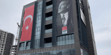 CHP’de Yeni Parti Depremi: İstanbul’da 7 İlçe Başkanı Görevden Alındı