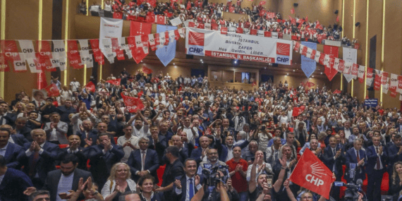 CHP’den ‘Figüran’ İddiasına Yalanlama: Hukuki Süreç Başlatılacak