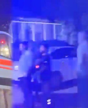 Çocukları Boşanma Aşamasındaki Aileler Birbirine Girdi: Silahlı Kavgada 2 Yaralı, 10 Gözaltı