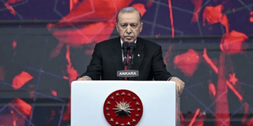 Cumhurbaşkanı Erdoğan 15 Temmuz Programında Konuştu: ‘Devletimiz Hainlerin Başını Ezecek Kudrete Sahiptir’