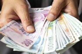 Dolar ve Euro Kaç Lira Oldu? İşte Serbest Piyasada İlk Rakamlar