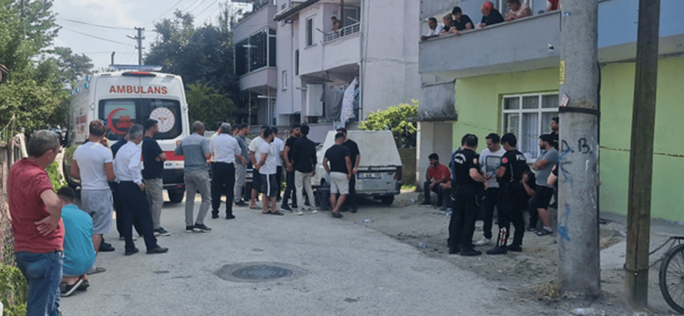 Düzce’de Silahla Vurulan Genç Öldü: ‘Kazara Ateş Aldı’ İddiası