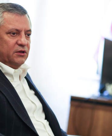 Hazine Yardımı Alıp, Seçime Girebilecekler mi? 6 Kritik Soruda Özgür Özel’in ‘YENİ Parti’si