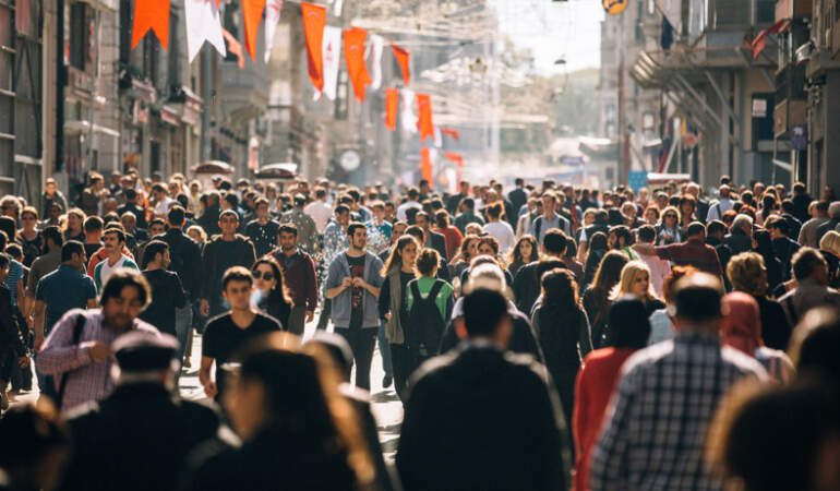 İstanbul Hem Doydu Hem Kaçtı! Milyonların Büyük Yer Değiştirme Haritası Belli Oldu