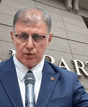 İzmir İçin ‘Sürpriz’ Kulis: Cemil Tugay AK Parti’ye mi Geçiyor?